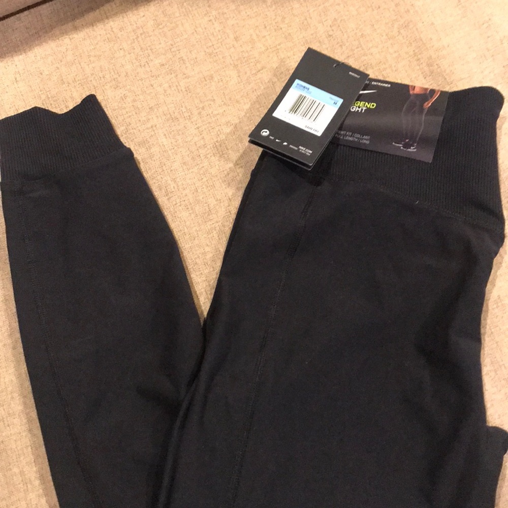 Nike legend tight